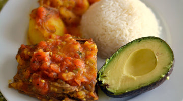 Appetizing and smooth Sobrebarriga bathed in Creole sauce