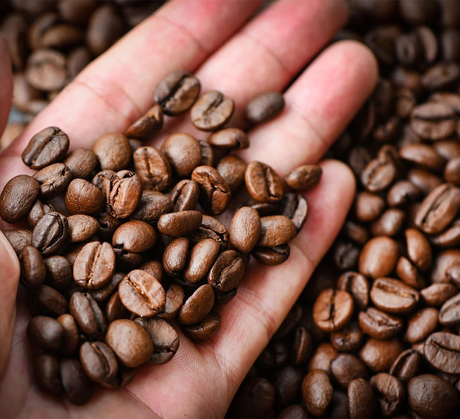 Soluble coffee from Colombia Nescafe Dolca (85 grs and 170 gr)